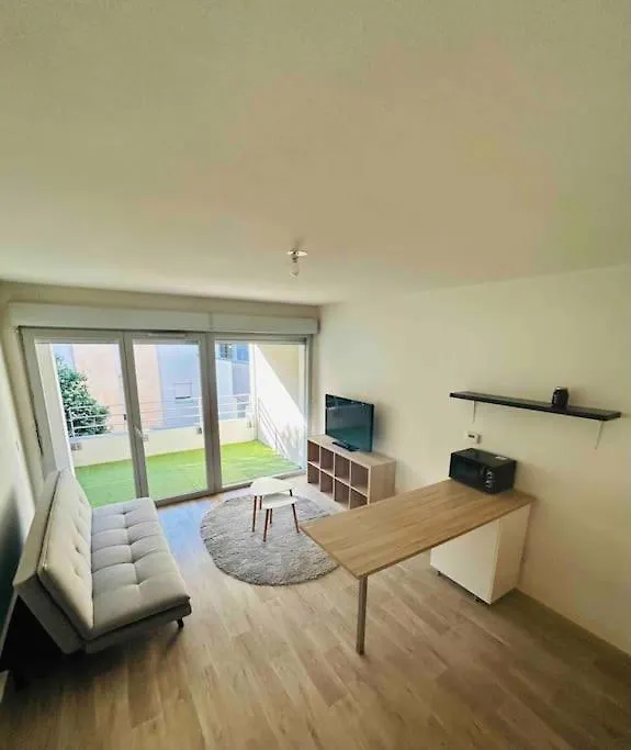 Appartement T2 + Parking Privatif - Centre Ville Bayonne 0*,